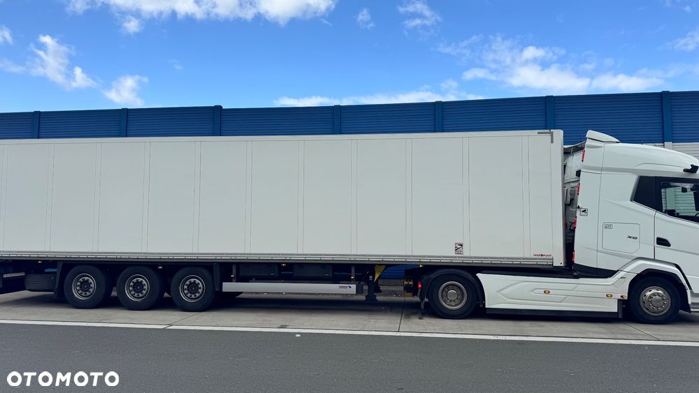 DAF XG - 15