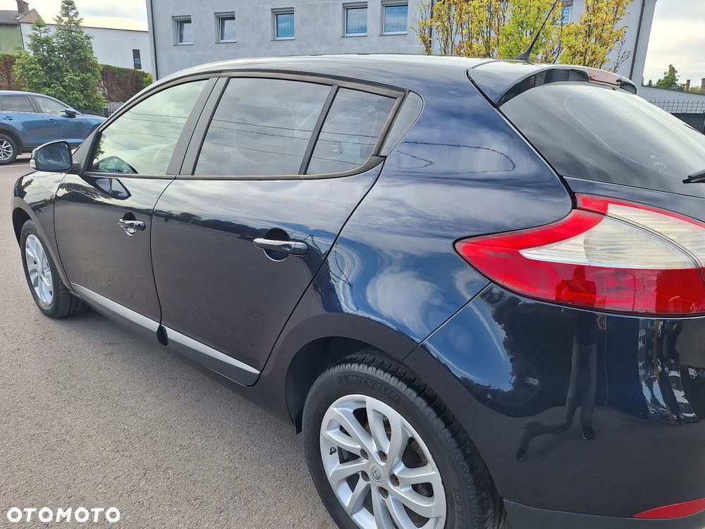 Renault Megane 1.6 16V 100 Expression - 11