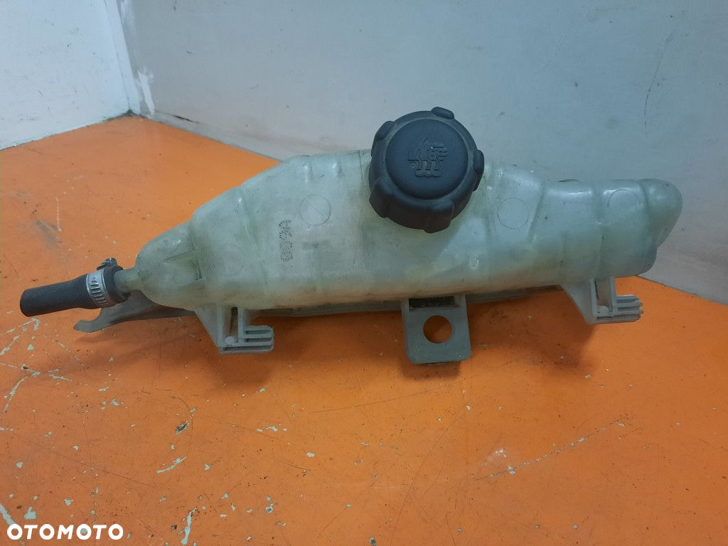 RENAULT CLIO III 1.5DCI 05-09 ZBIORNICZEK WYRÓWNAWCZY  K9K - 3