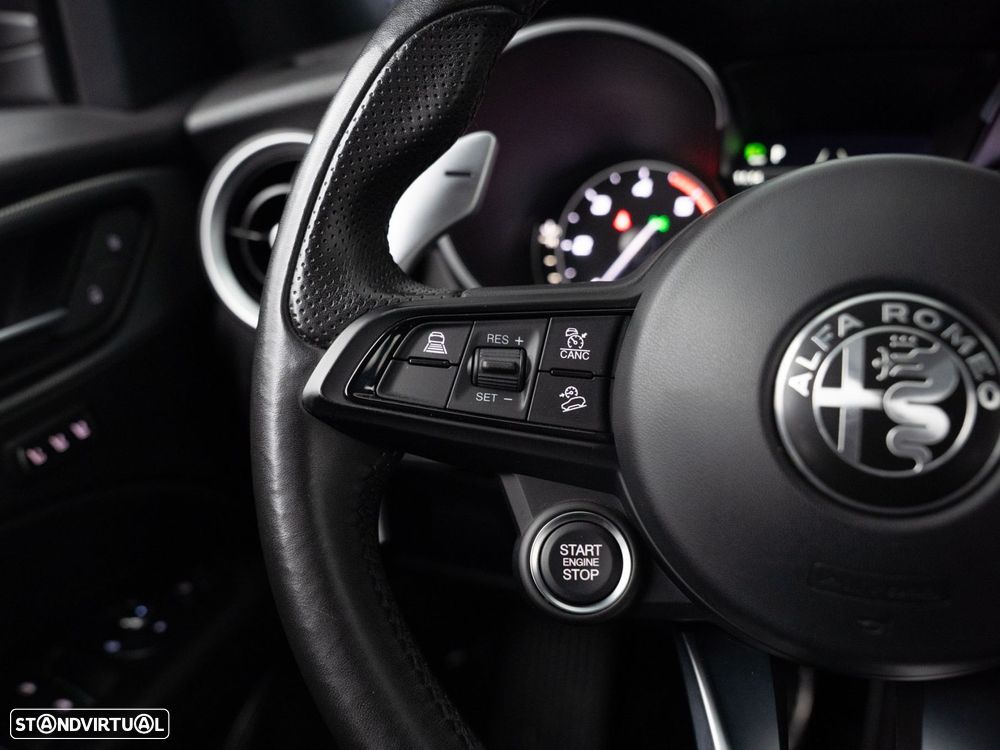 Alfa Romeo Stelvio 2.2 D Sprint Q4 AT8 - 23