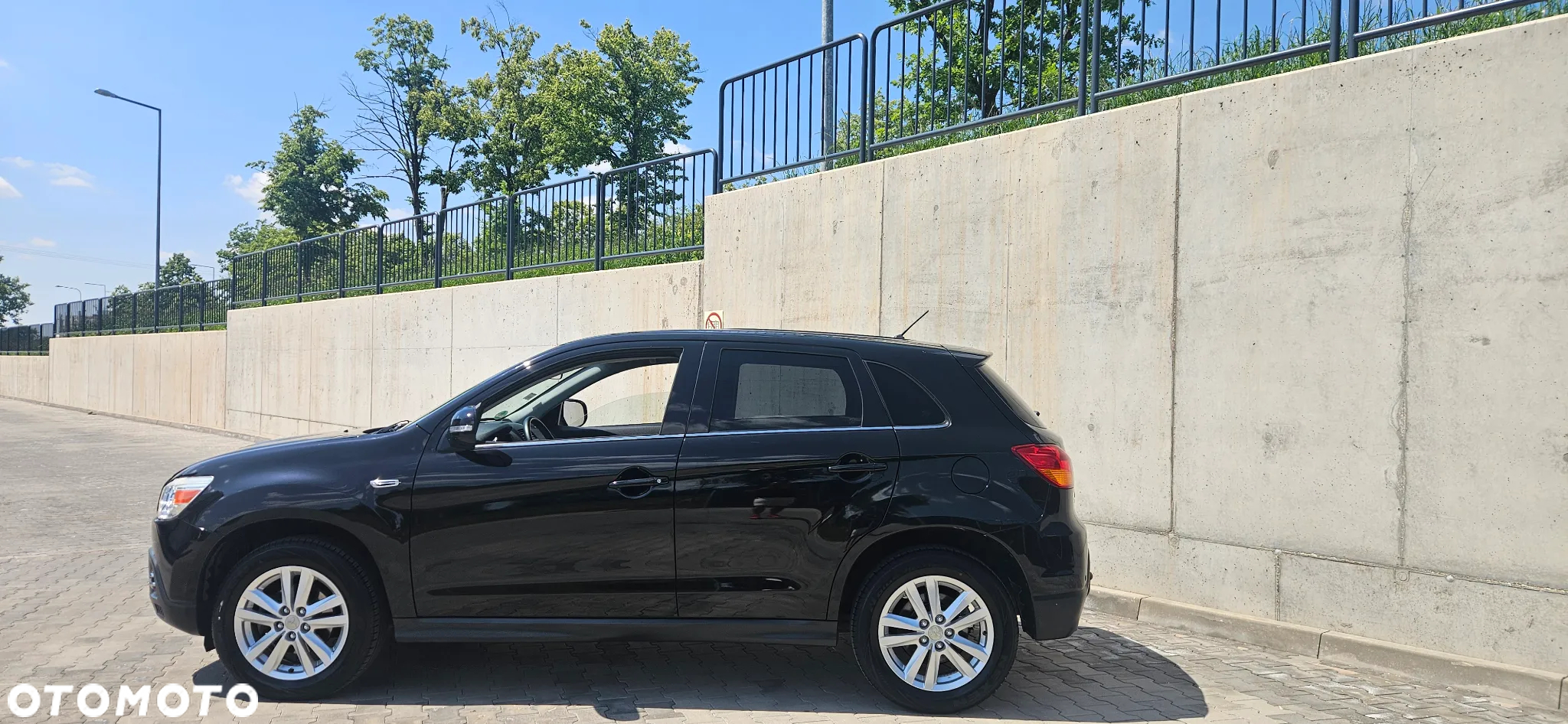 Mitsubishi ASX 1.6 2WD Diamant Edition - 19