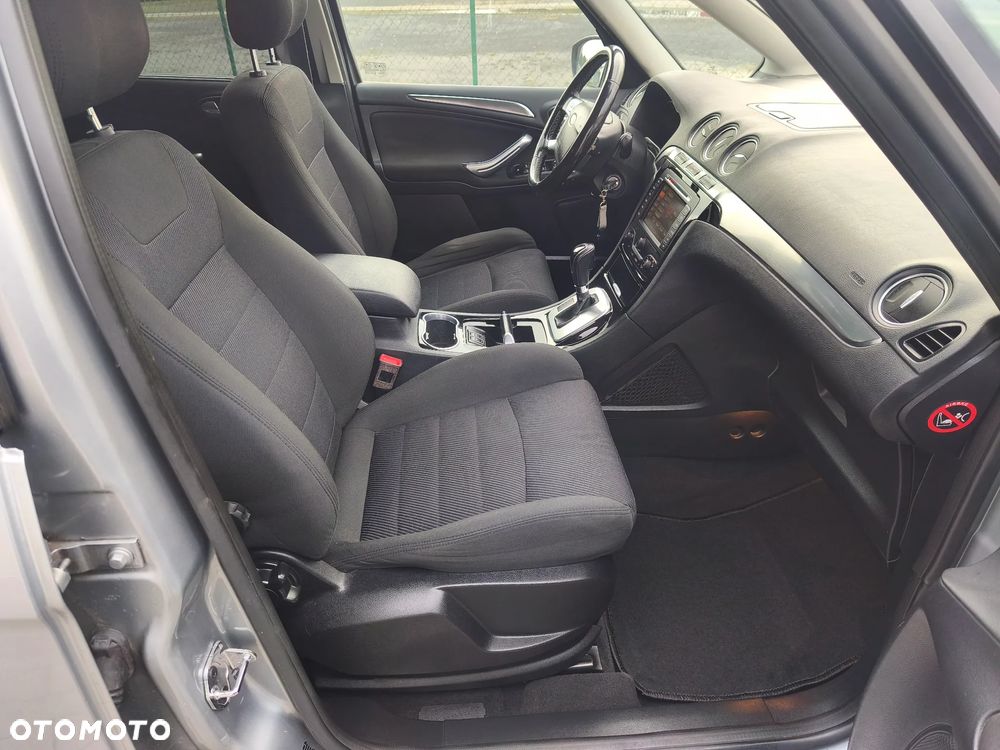 Ford Galaxy 2.0 TDCi DPF Titanium - 30