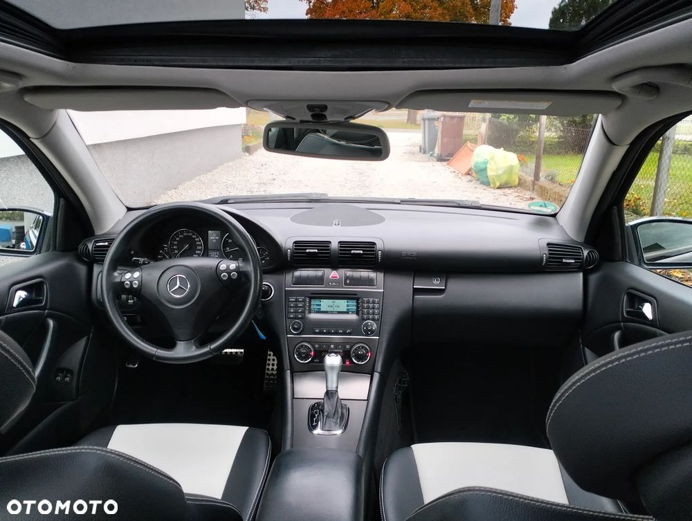 Mercedes-Benz Klasa C 180 Kompressor Sportcoupe Automatik Sport Edition - 7