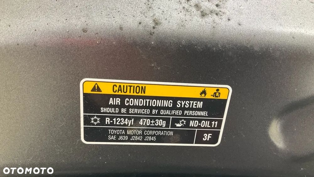 Toyota C-HR Lounge - 16