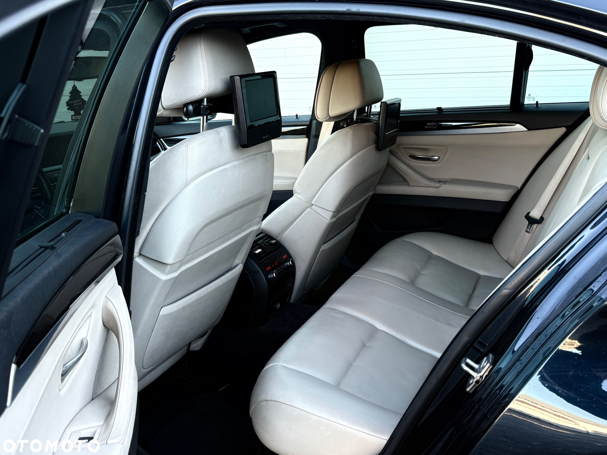 BMW Seria 5 530d xDrive - 8