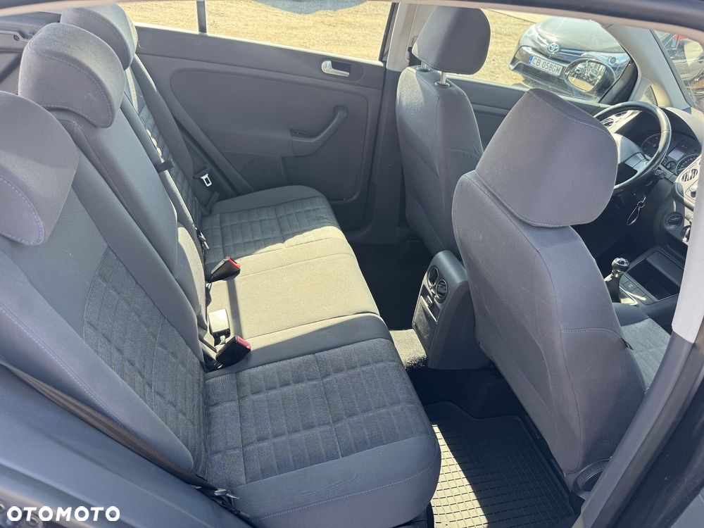 Volkswagen Golf Plus 1.9 TDI Comfortline - 21