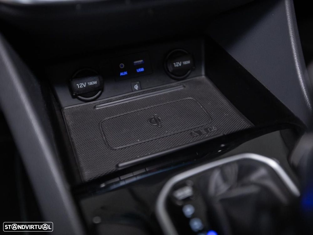 Hyundai Ioniq 1.6 GDI HEV Hybrid Tech - 19