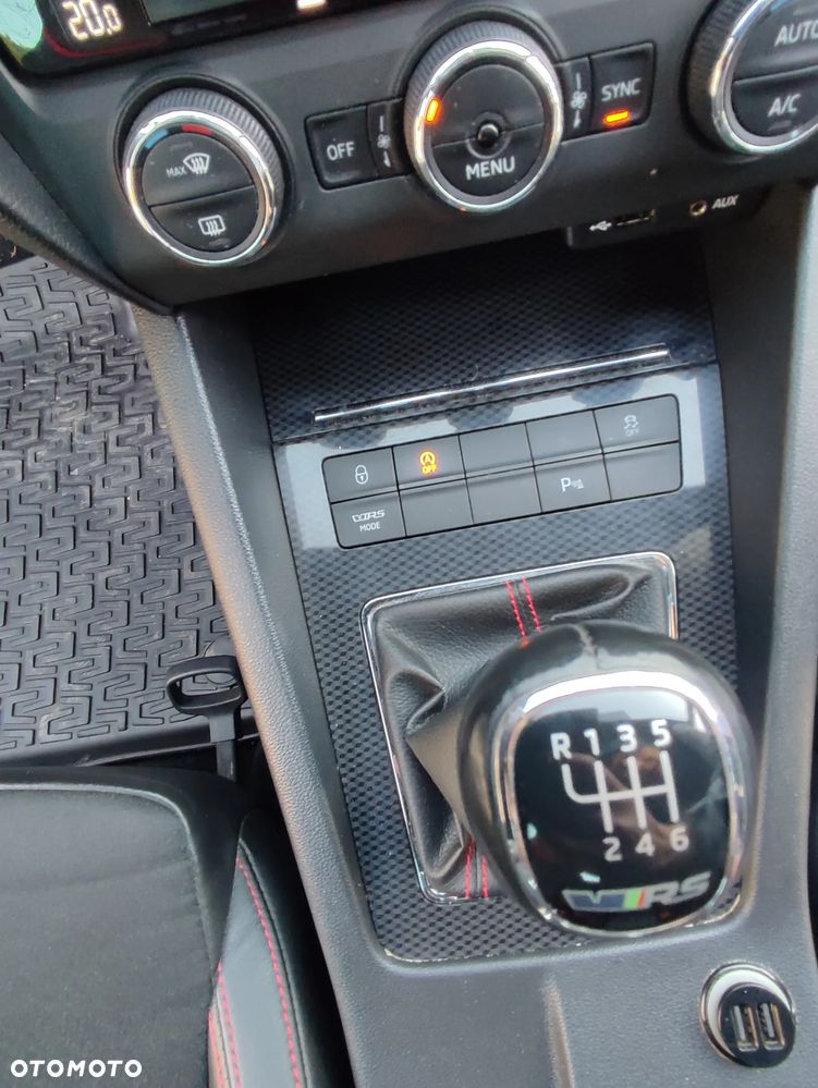 Skoda Octavia 2.0 TDI (Green tec) RS - 14