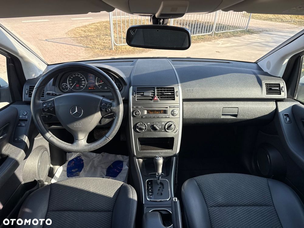 Mercedes-Benz Klasa A 180 Autotronic Avantgarde Special Edition - 13