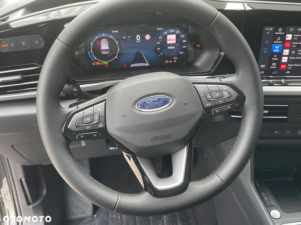 Ford Tourneo Connect 1.5 EcoBoost Titanium - 14