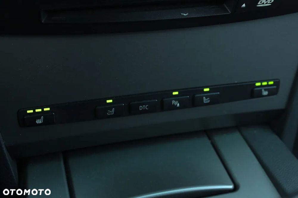 BMW Seria 5 520d - 31