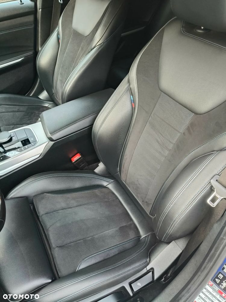 BMW Seria 3 320d xDrive Edition M Sport Shadow - 18