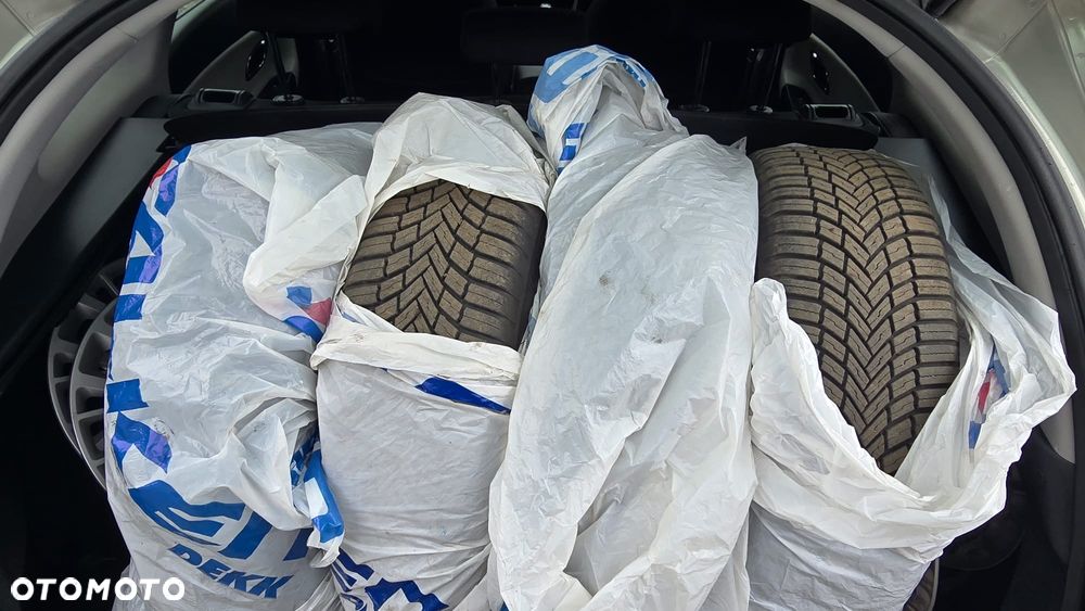 Kia Ceed 1.6 GDI Platinum Edition - 8