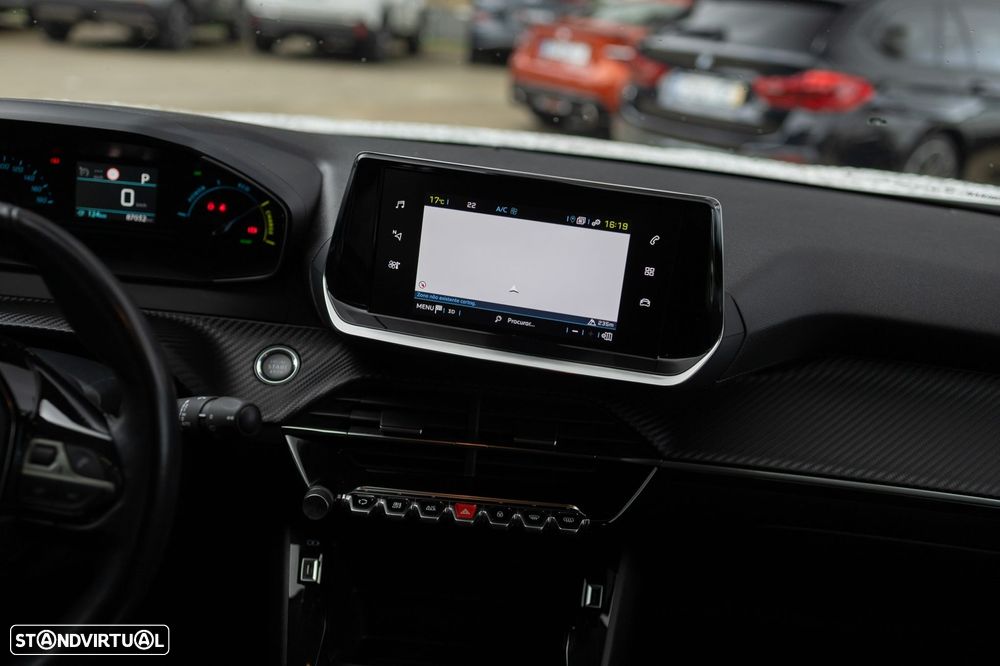 Peugeot e-2008 Active - 10
