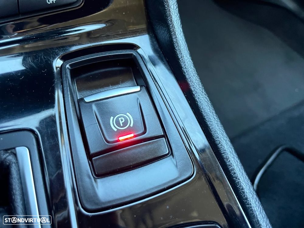 BMW 218 Gran Tourer d Aut. Advantage - 23