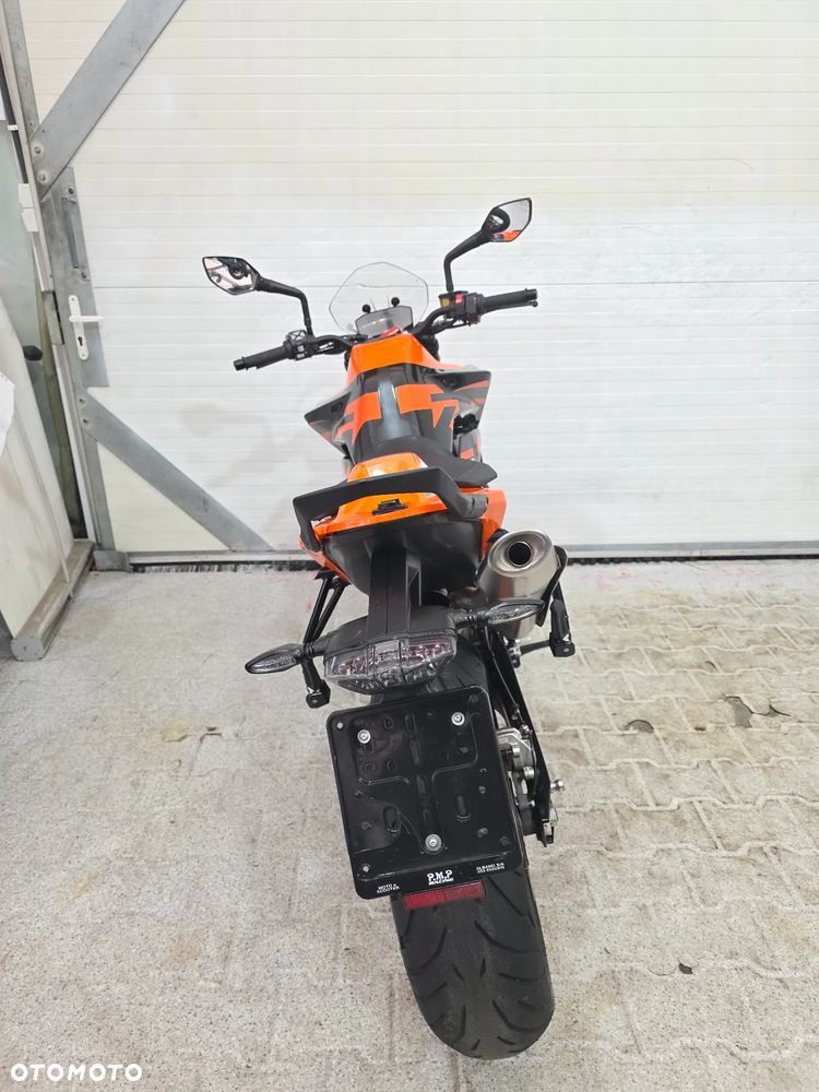 KTM Duke - 25
