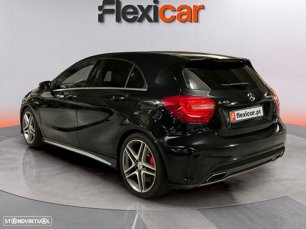 Mercedes-Benz A 45 AMG 4-Matic - 5