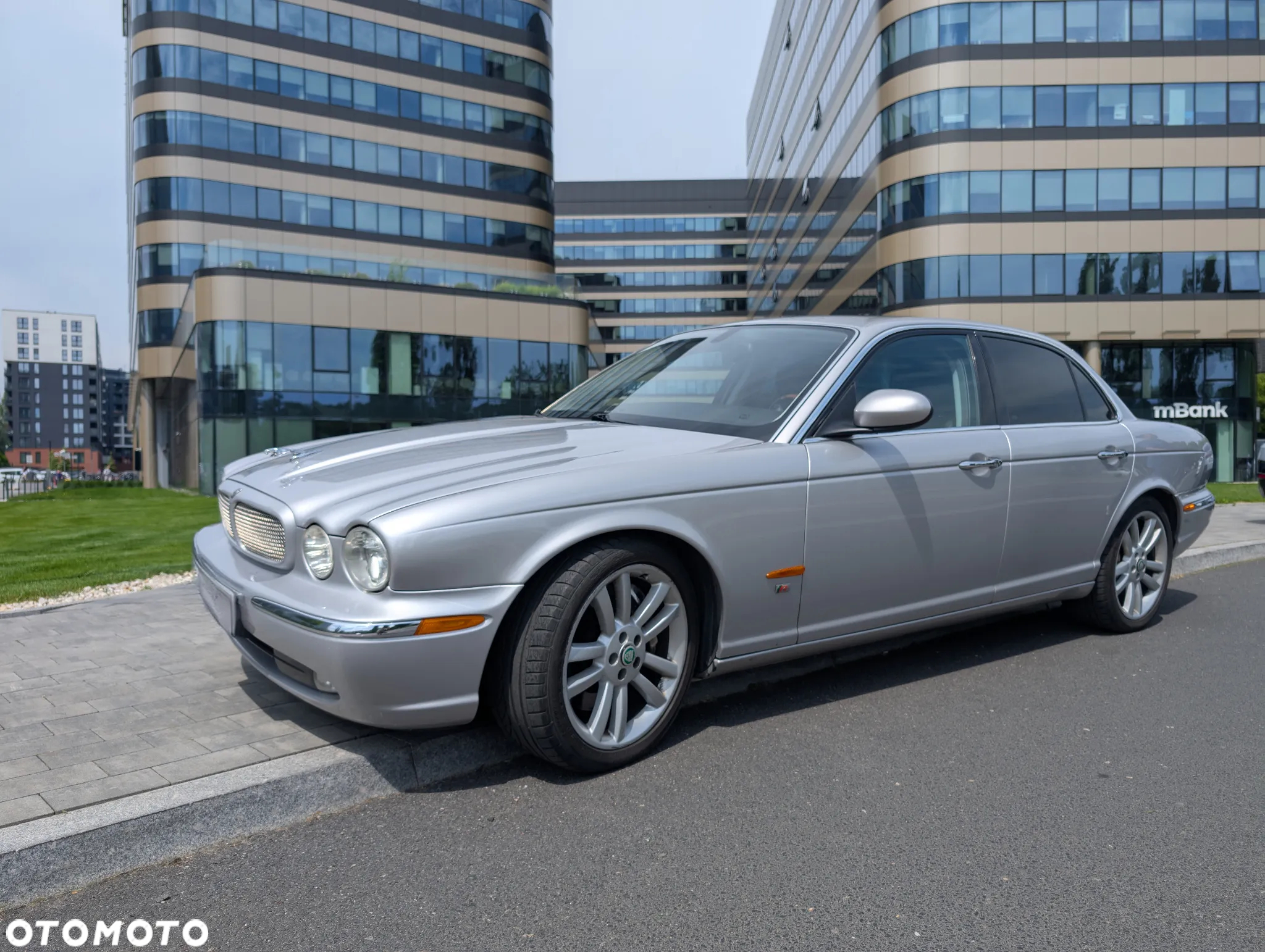 Jaguar XJR 4.2 - 4