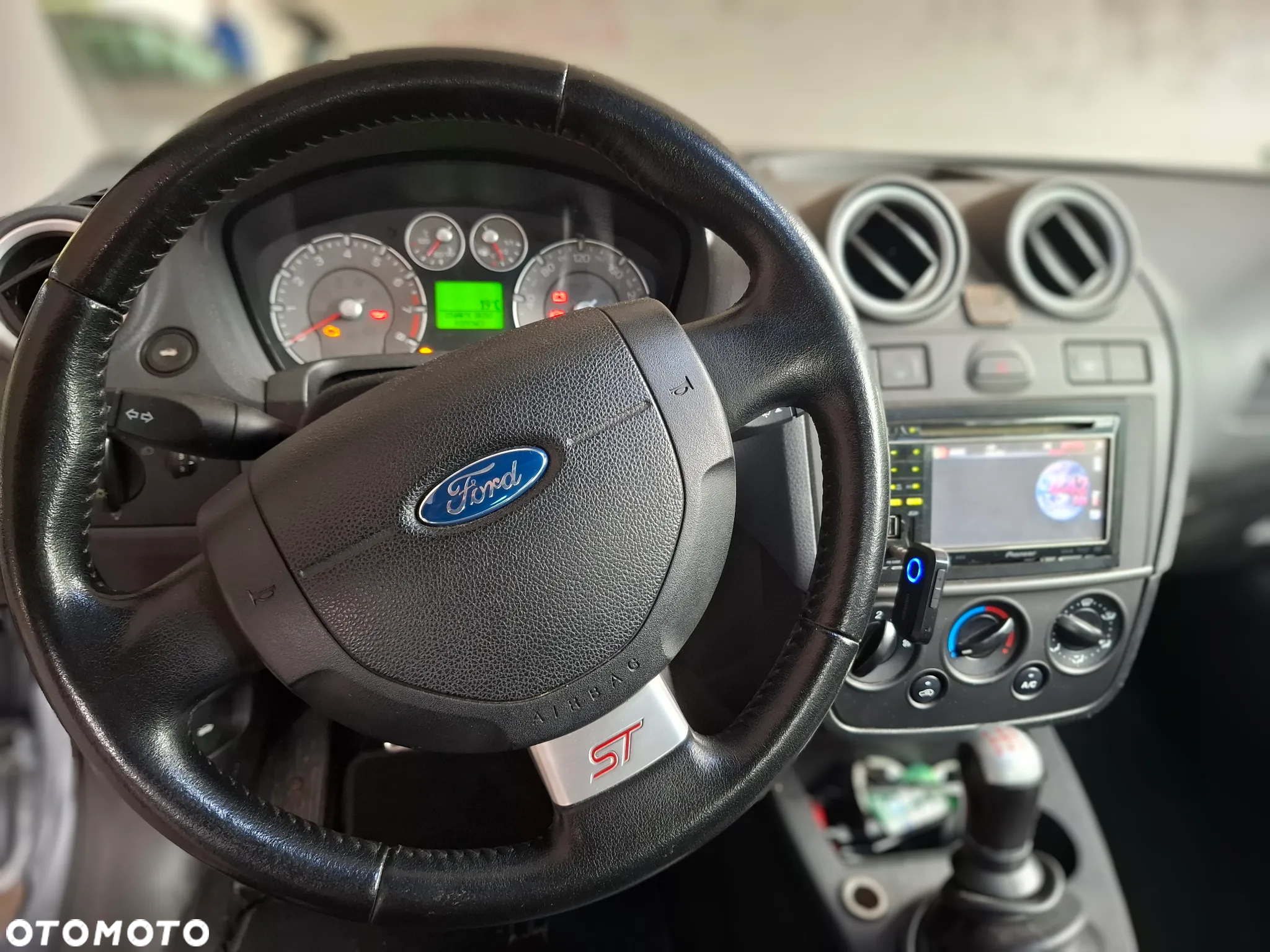 Ford Fiesta 2.0 ST - 7