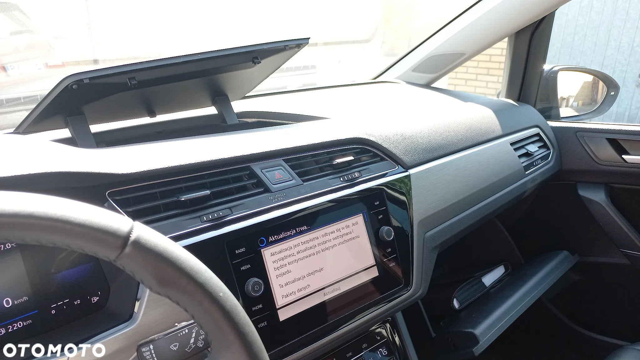 Volkswagen Touran - 5