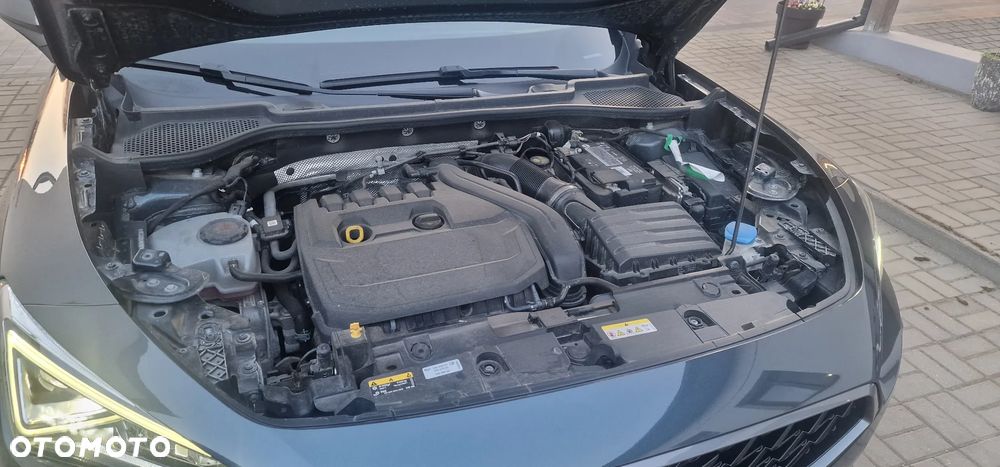 Cupra Formentor 1.5 eTSI DSG - 17