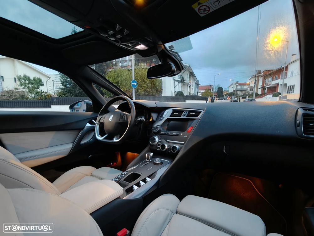 DS DS5 5 2.0 Hybrid4 Sport Chic - 14