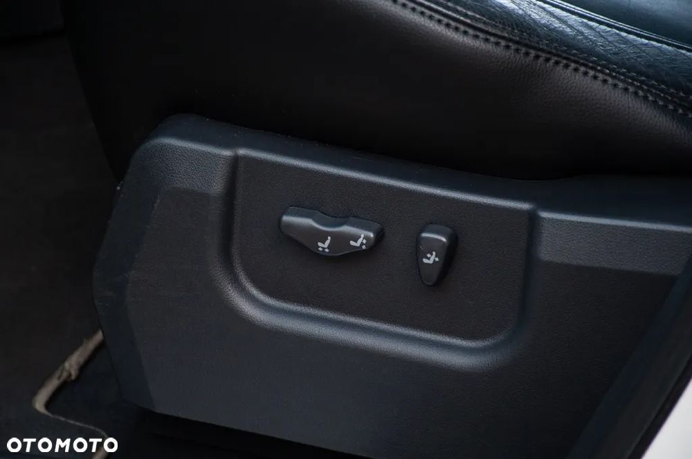 Renault Koleos 2.0 dCi FAP 4x4 Luxe - 17