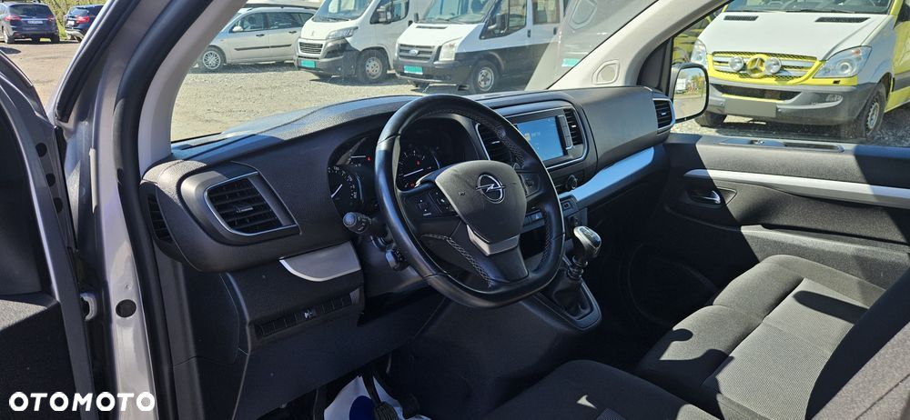 Opel Vivaro - 13