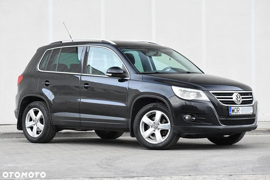 Volkswagen Tiguan - 12