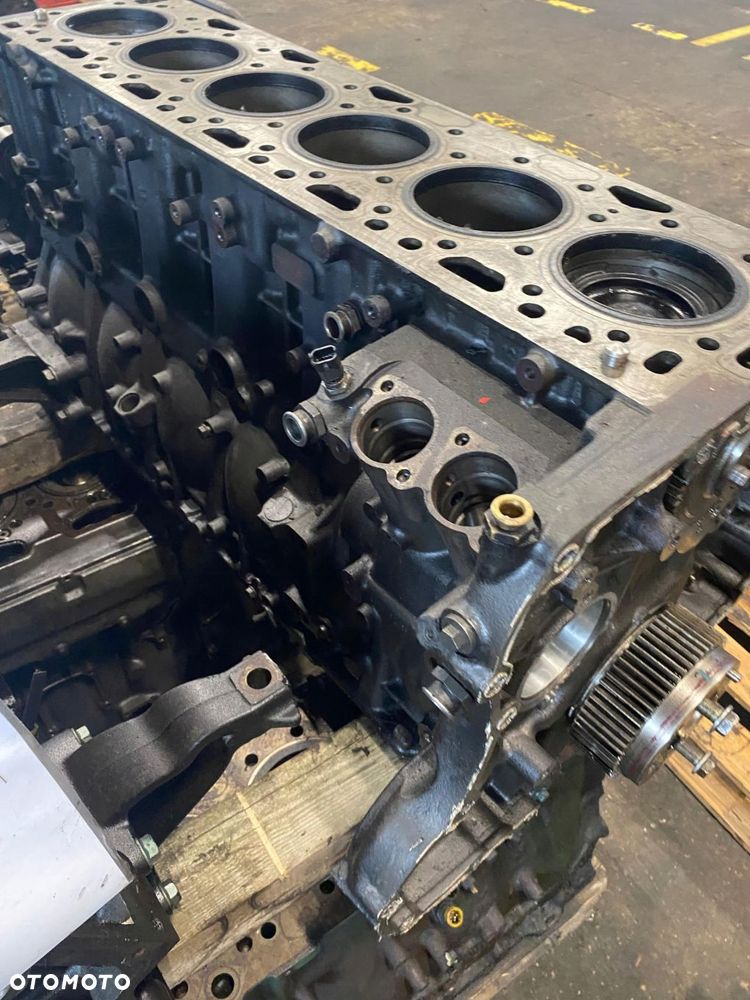 DAF MX11 EURO 6 LIFT 450KM –BLOK SILNIKA KOMPLETNY Z TŁOKAMI I WAŁEM - 2