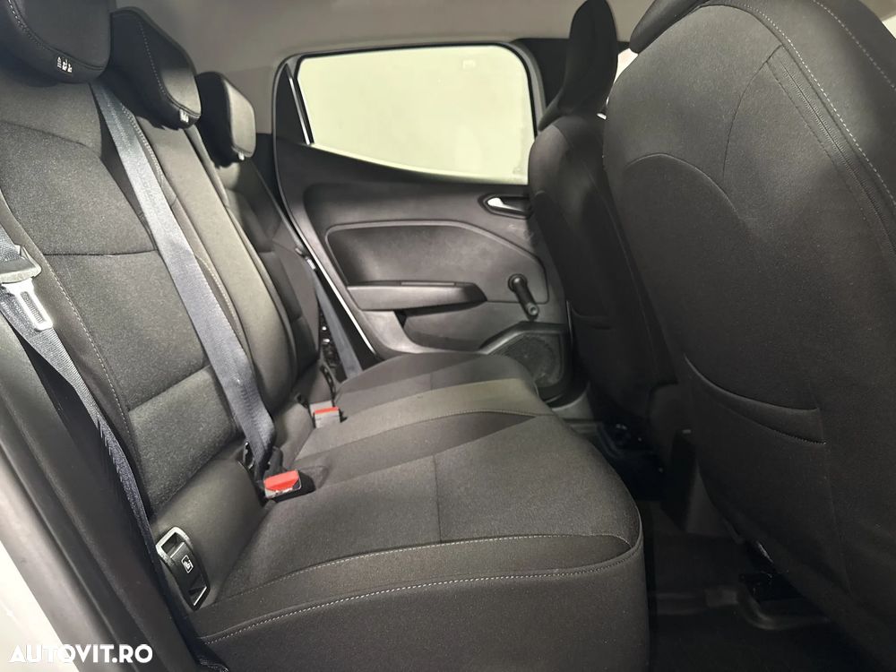 Renault Clio - 13