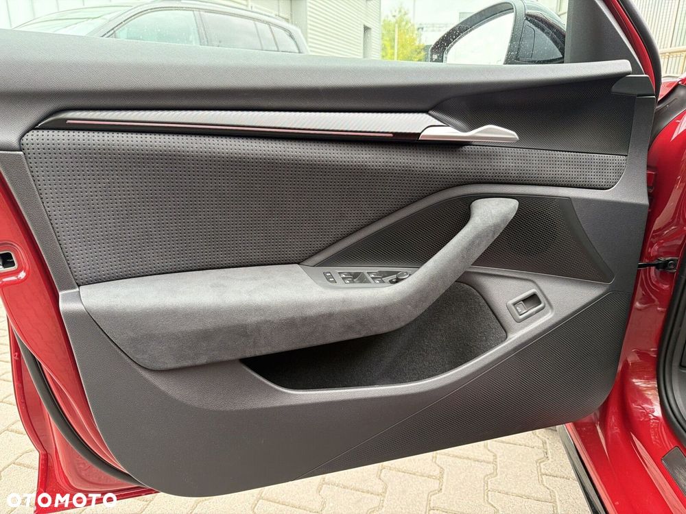 Skoda Superb 2.0 TSI Sportline DSG - 11