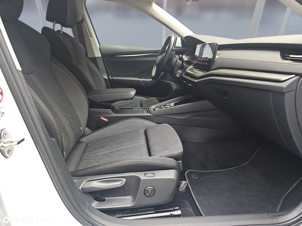 Skoda Octavia 2.0 TDI Ambition DSG - 11