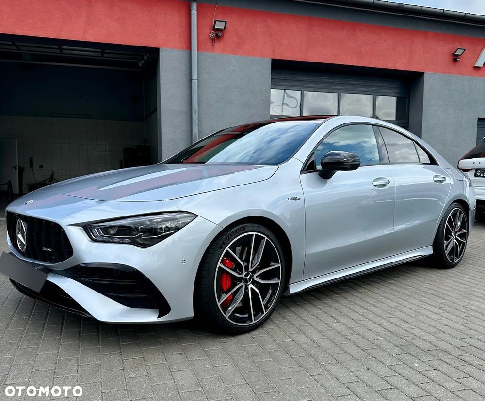 Mercedes-Benz CLA AMG 35 4-Matic 7G-DCT - 2