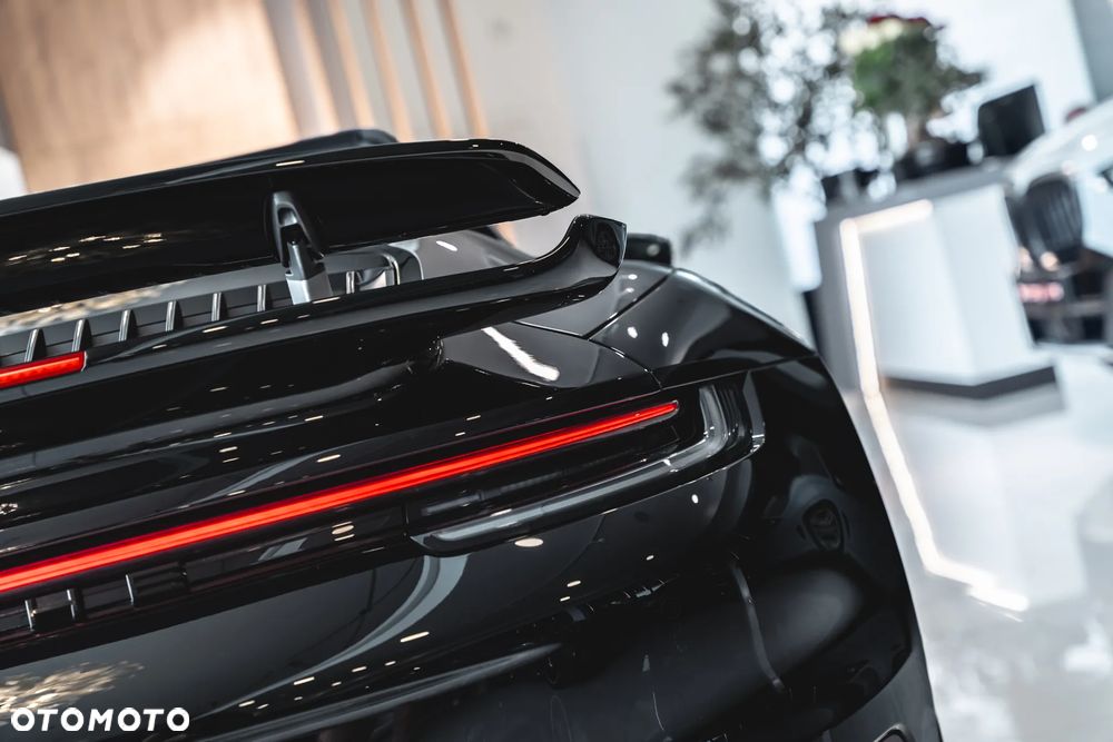 Porsche 911 Turbo S - 10