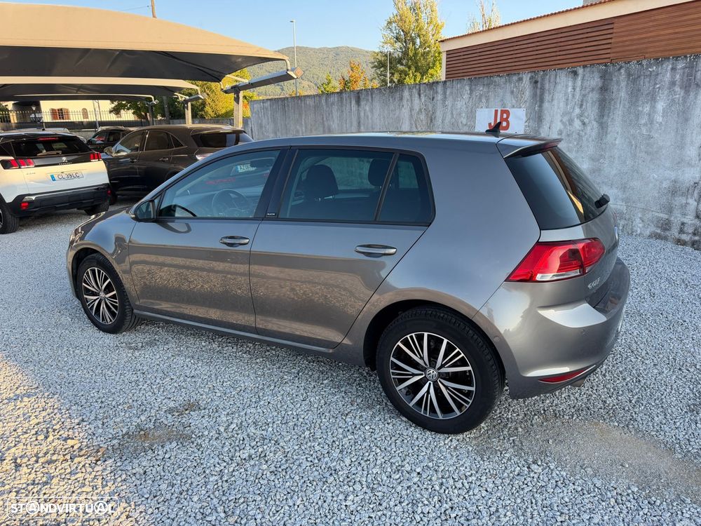 VW Golf 1.6 TDI BlueMotion Allstar - 4