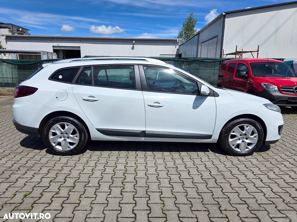 Renault Megane dCi 110 FAP Paris Business - 11