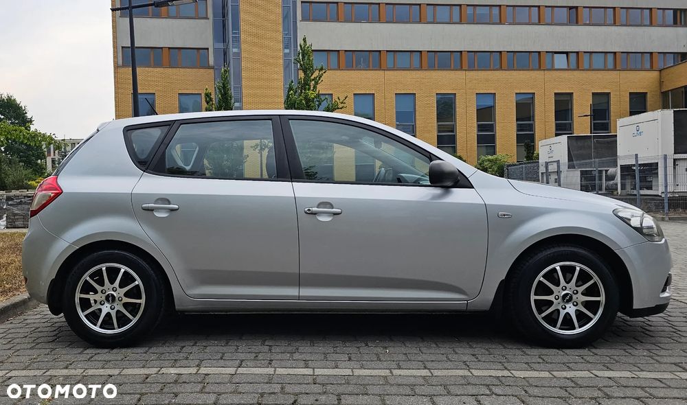 Kia Ceed 1.4 Optimum + - 11