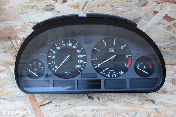 Licznik BMW e39 2.0 2.5 m52 manual EUROPA 8375895