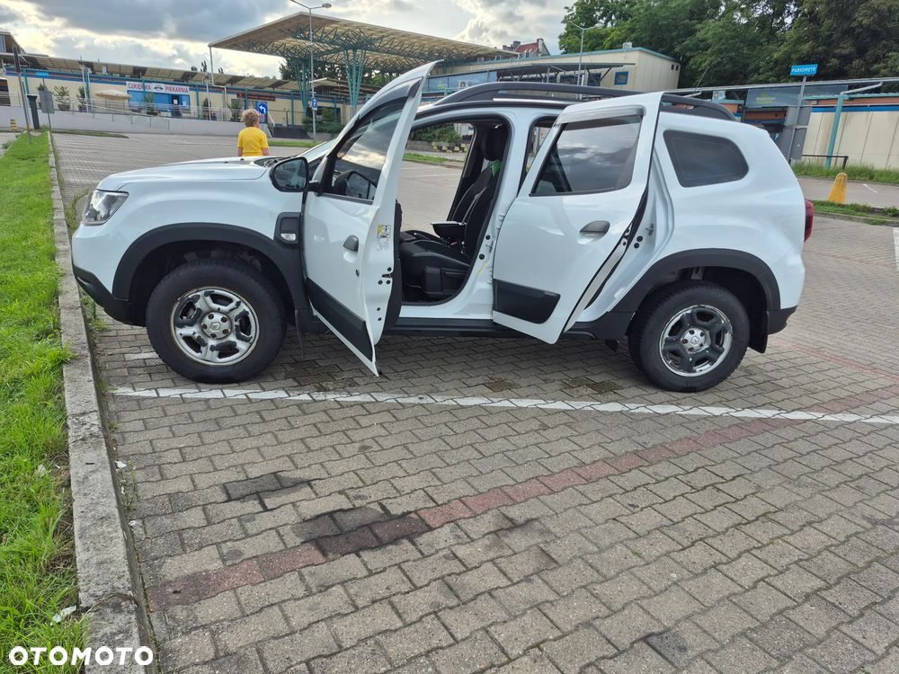 Dacia Duster SCe 115 2WD Essential - 3