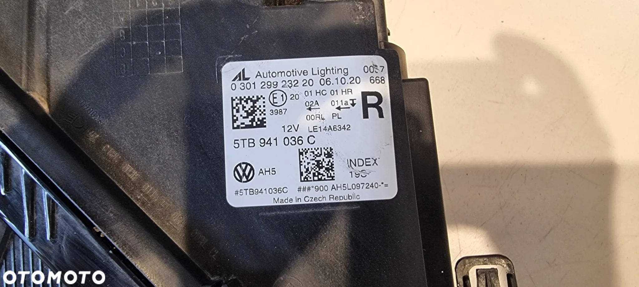 Lampa FULL LED lewa prawa VW TOURAN 3 III 5TA 5TB - 5