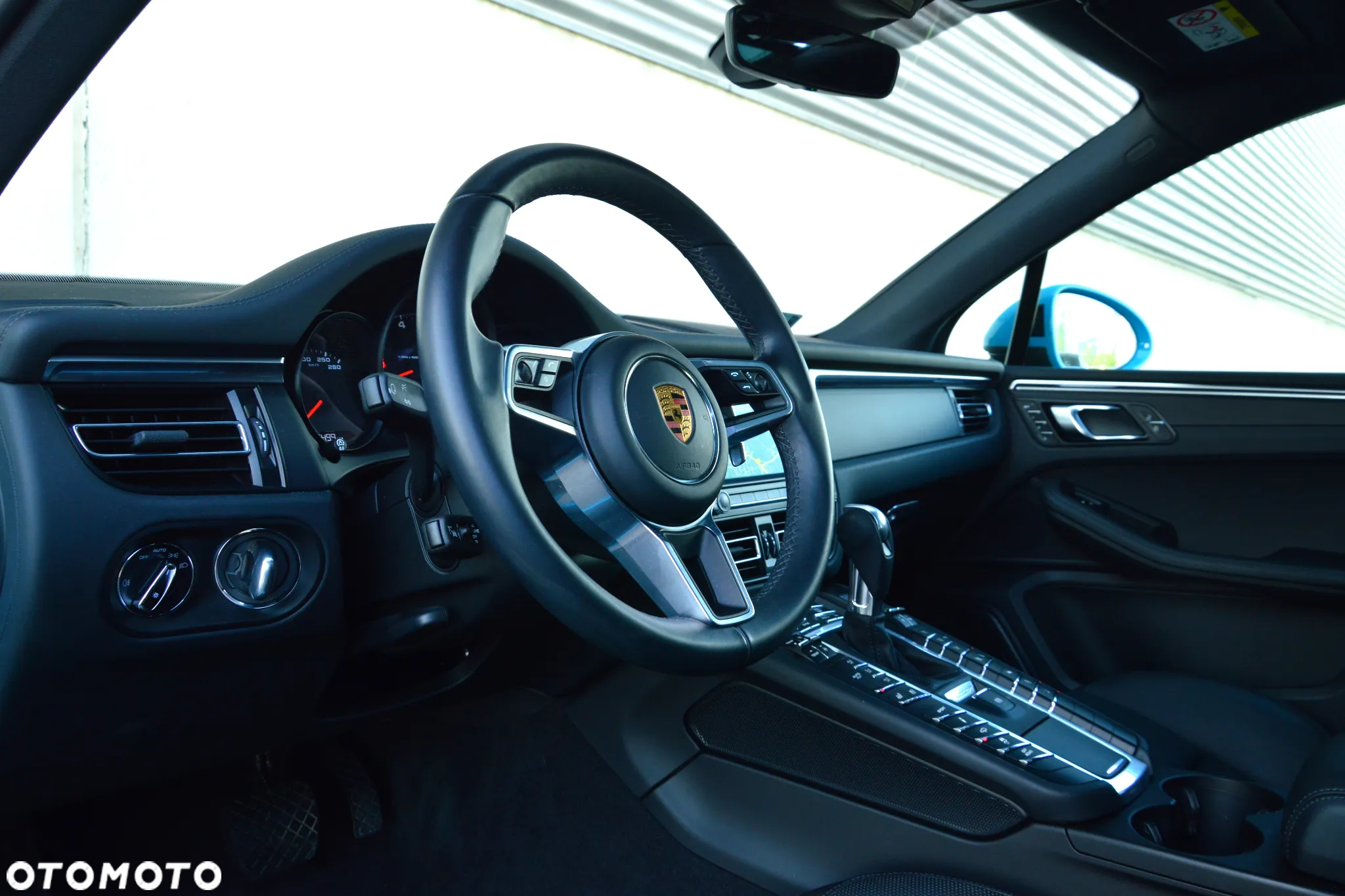 Porsche Macan Standard - 13