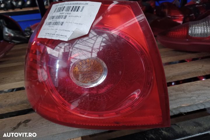 Lampa stop stanga pe aripa Volkswagen VW Golf 5 [2003 - 2009] Hatchba - 3