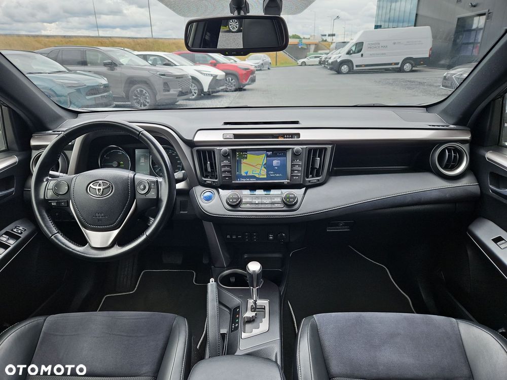 Toyota RAV4 Hybrid Style 4x2 - 12