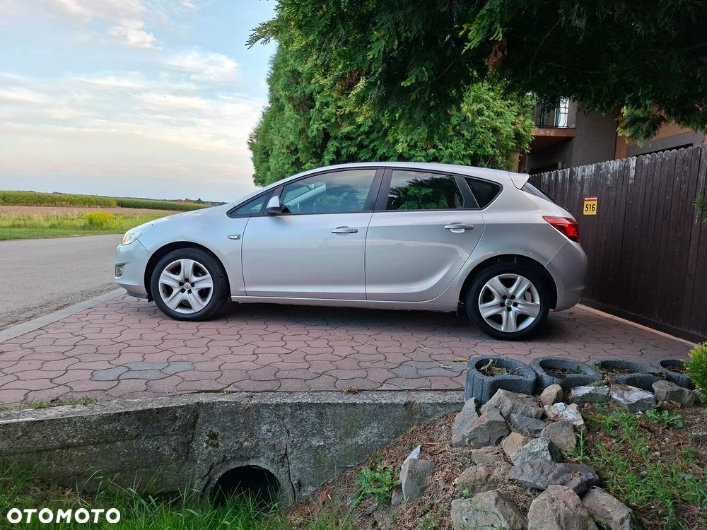 Opel Astra - 28
