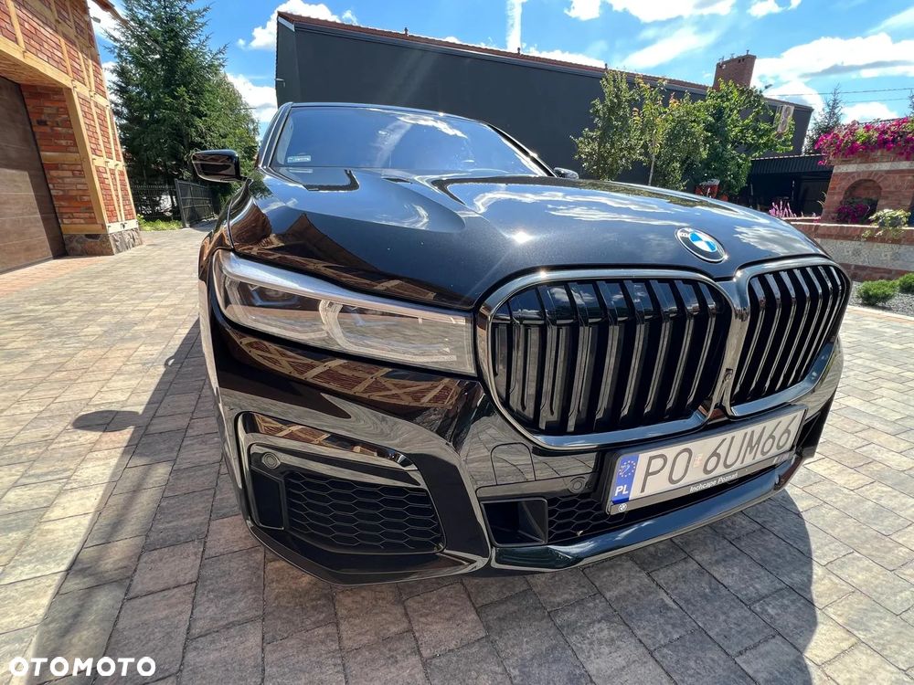 BMW Seria 7 M760Li xDrive - 11