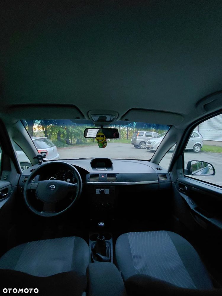 Opel Meriva - 9