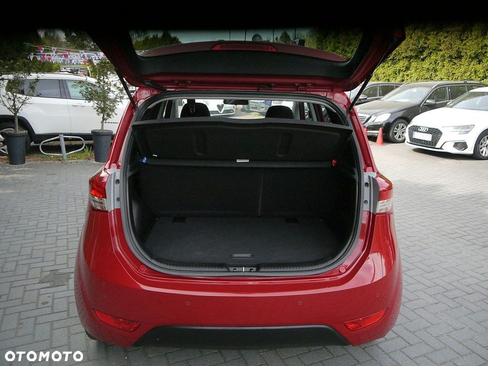 Hyundai ix20 1.4 BlueDrive Comfort - 16