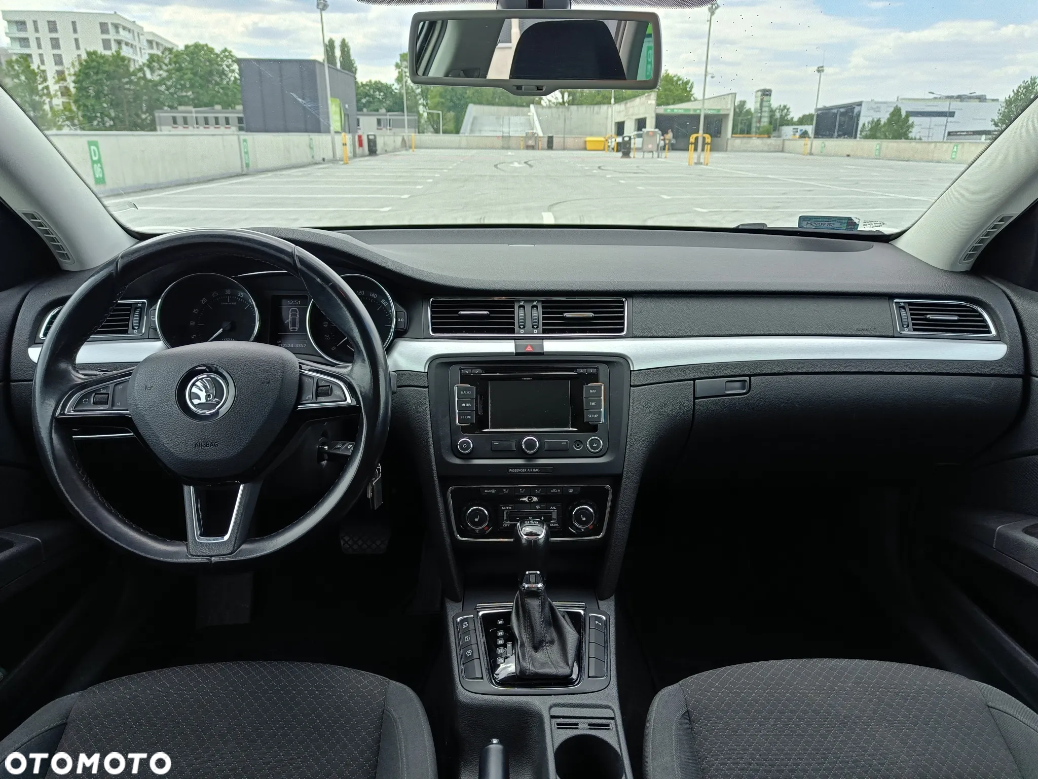 Skoda Superb 2.0 TDI Ambition DSG - 16
