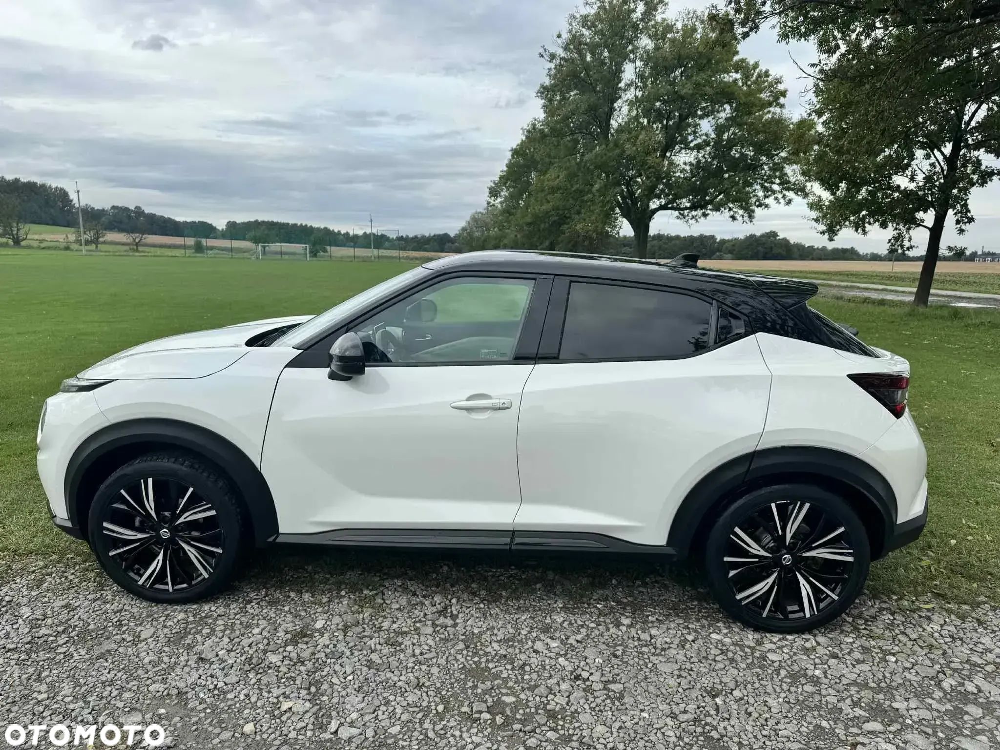 Nissan Juke 1.0 DIG-T N-Design DCT - 1